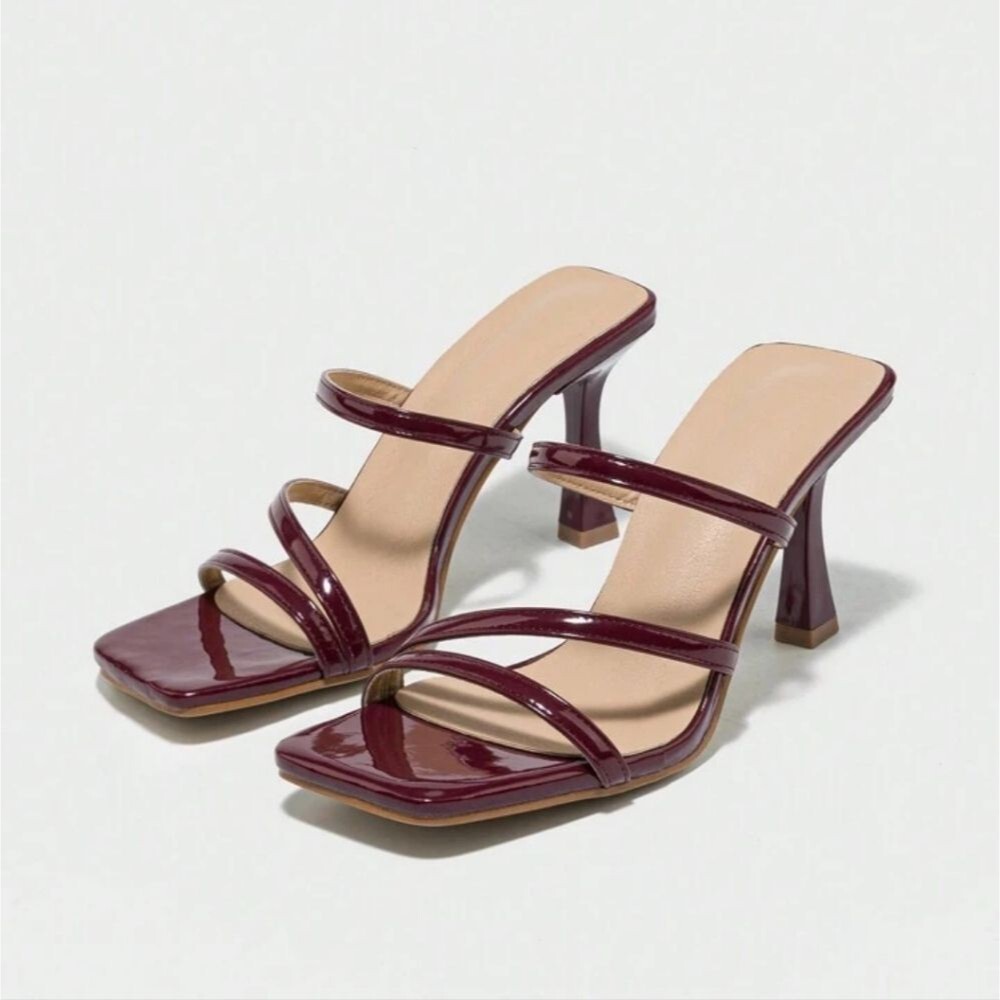 NEW WITH TAGS Comfortable Party Summer Mules Maroon Size 6 (36)